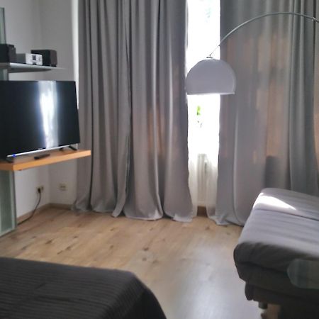Gemuetliche Ferienwohnung Im Erdgeschoss- Jenaer Strasse Erfurt Exteriér fotografie